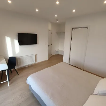 Citadelle - Avec Salle De Bain Independantes Et Cuisine Partagee Konukevi 3*