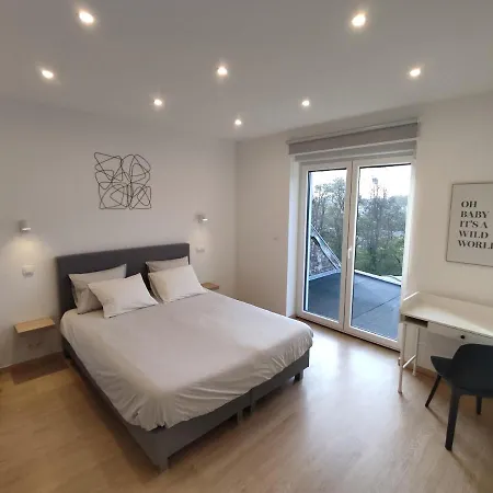 Πανσιόν Citadelle - Avec Salle De Bain Independantes Et Cuisine Partagee