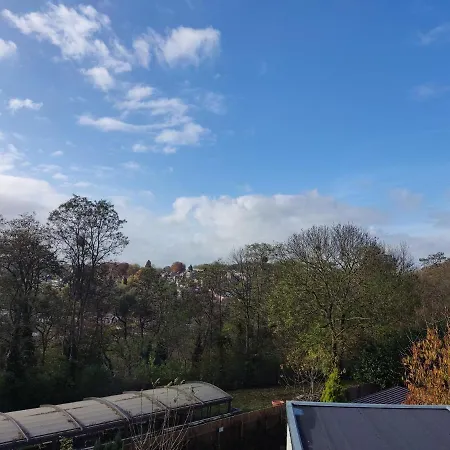 Citadelle - Avec Salle De Bain Independantes Et Cuisine Partagee Λιέγη