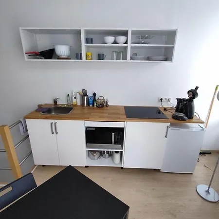 Πανσιόν Citadelle - Avec Salle De Bain Independantes Et Cuisine Partagee