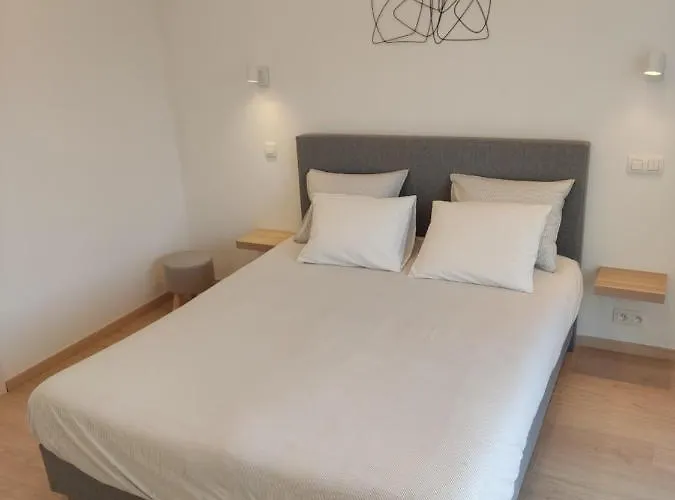 Citadelle - Avec Salle De Bain Independantes Et Cuisine Partagee Affittacamere Liegi